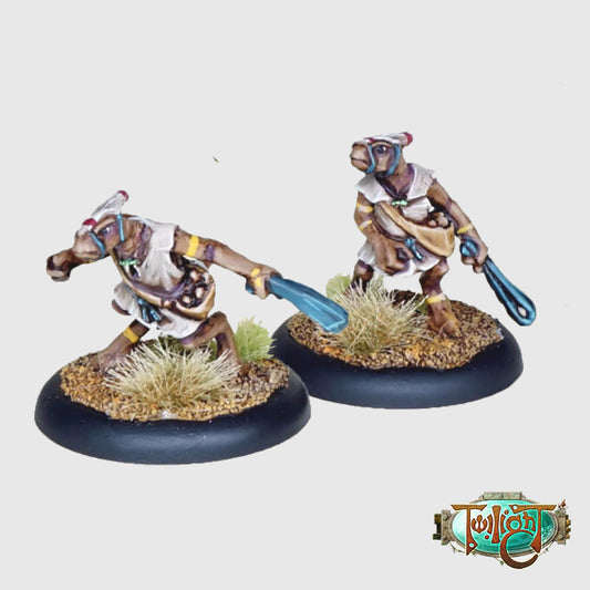 U04 - Feral Slings (2 models)